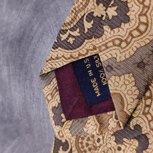 Coach Silk Necktie - Picture 5 of 5